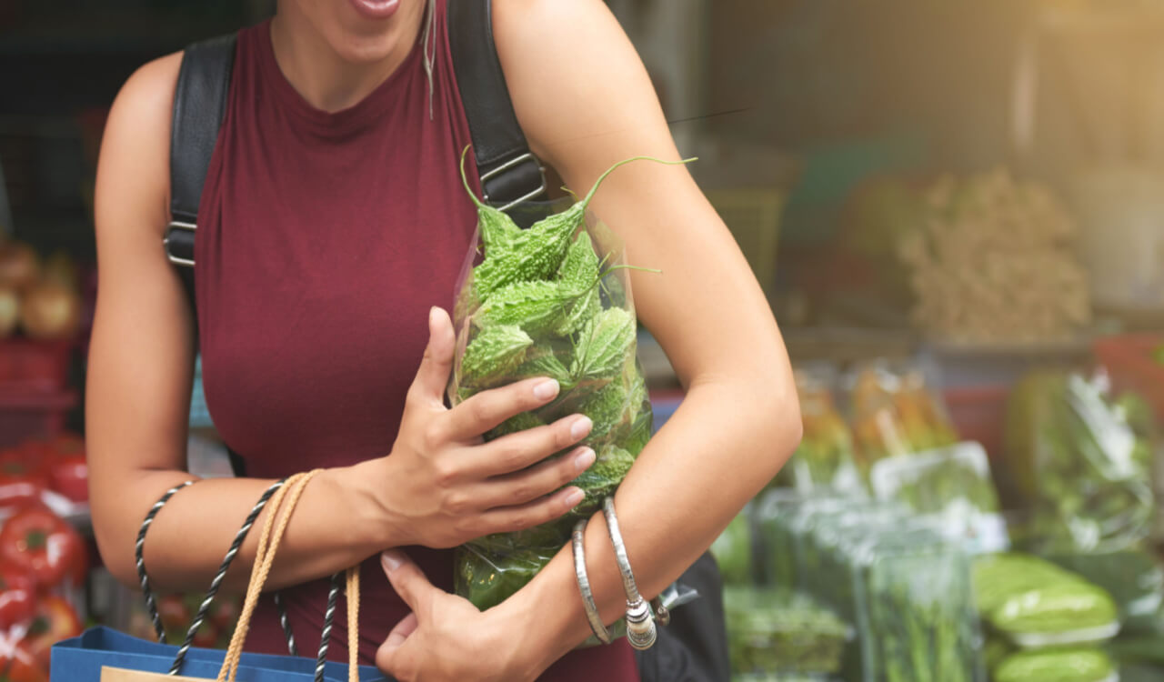 Bitter Gourd (Bitter Melon) – Benefits, Nutritional Facts, and Recipes