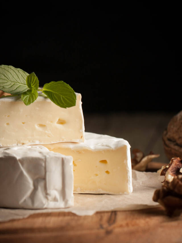 9 Health Benefits of Cheese