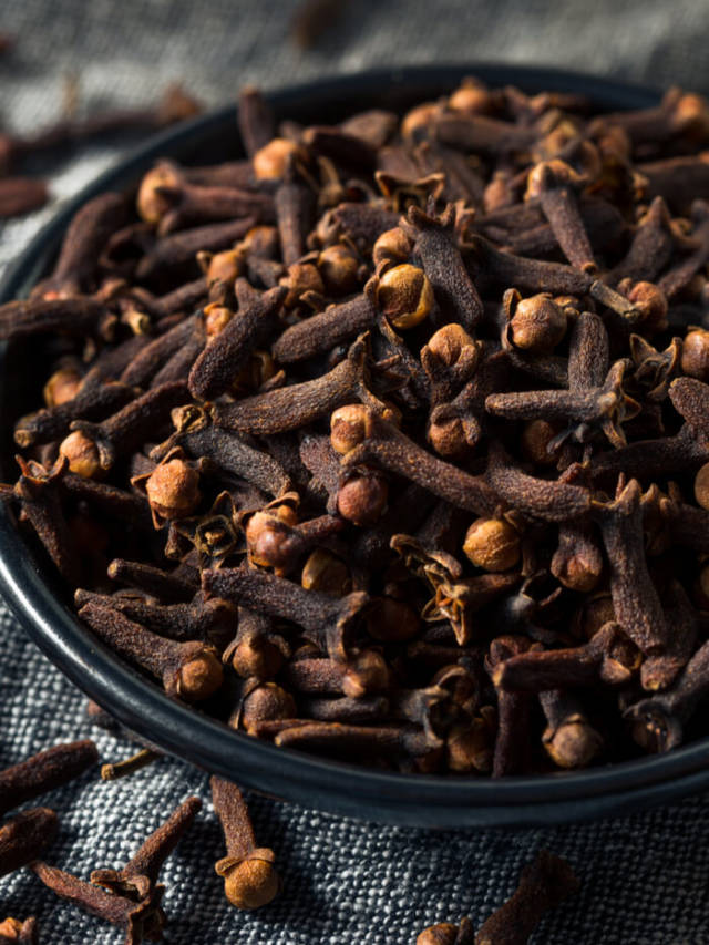 8 Surprising Health Benefits of Cloves