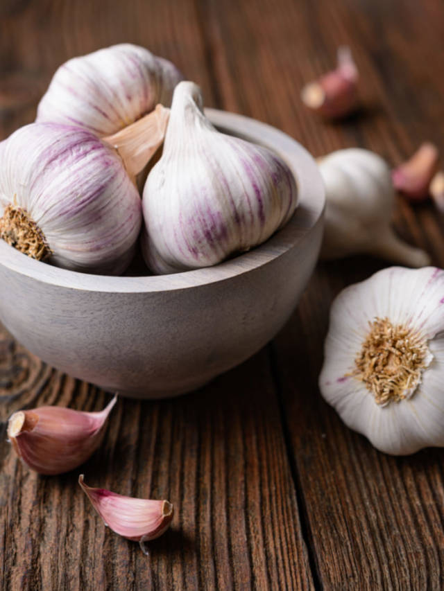 6 Proven Health Benefits of Garlic