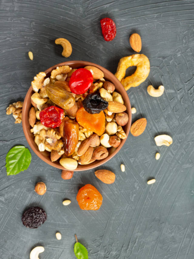 9 Amazing Health Benefits of Dry Fruits