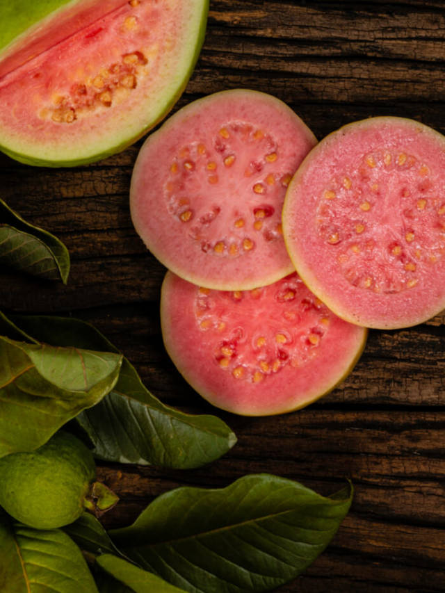 Health Benefits of Guava Fruit and Leaves