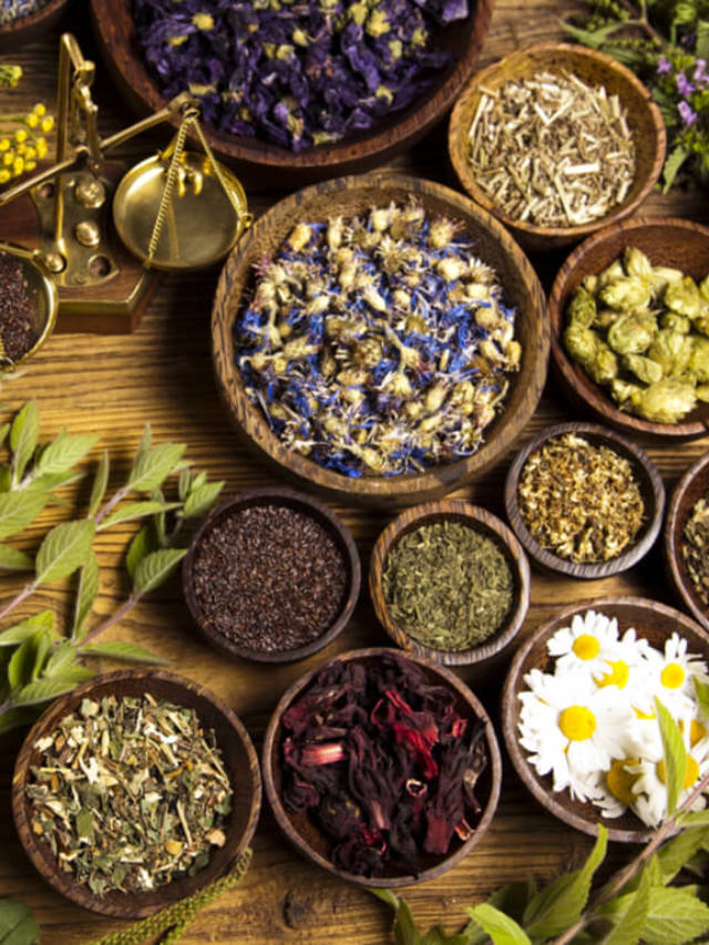 8 Herbs for PCOS