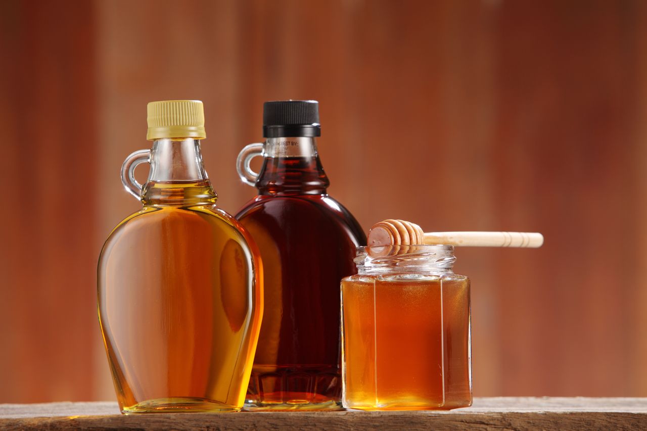 Maple Syrup Vs Honey: A Comparison