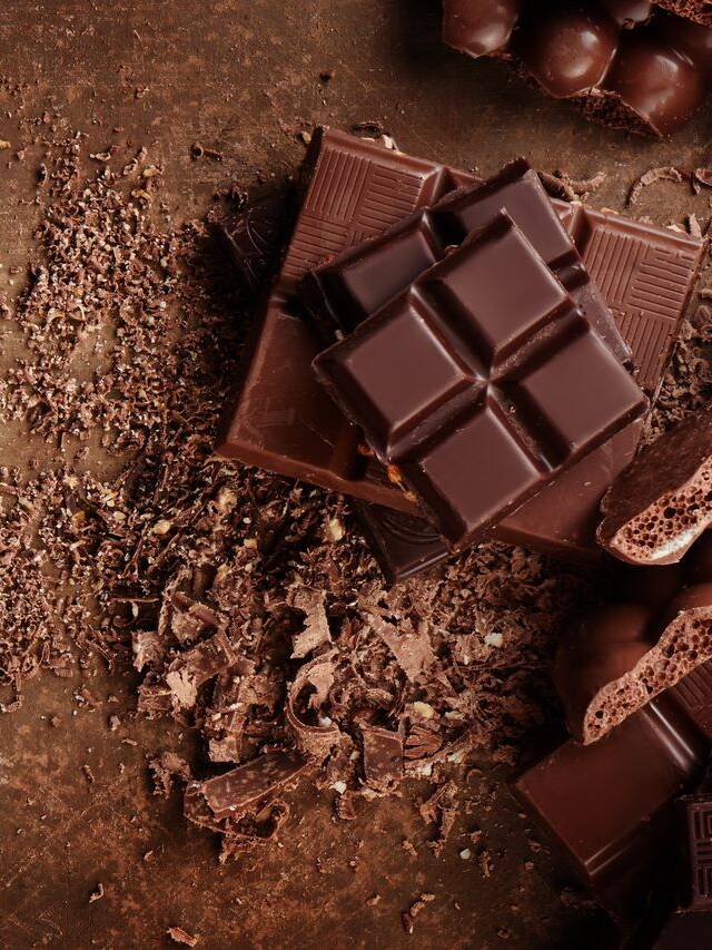 Top 7 Reasons Why You Must Eat Chocolate Daily
