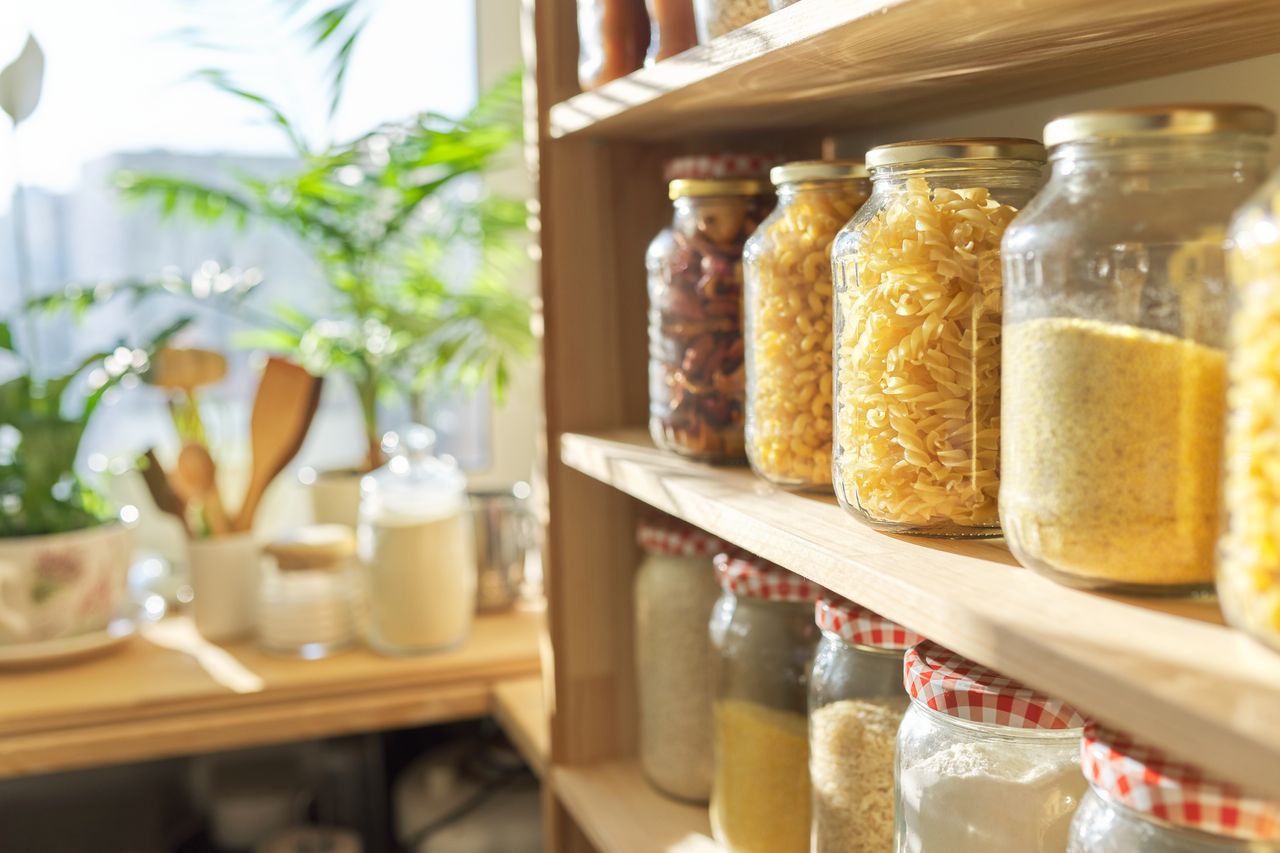 How to Stock a Healthy Pantry?