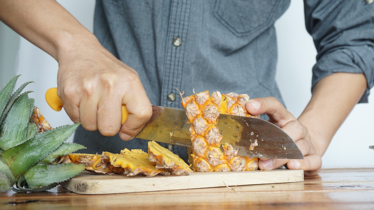 Is Pineapple Good for Diabetics? Decoding the Facts